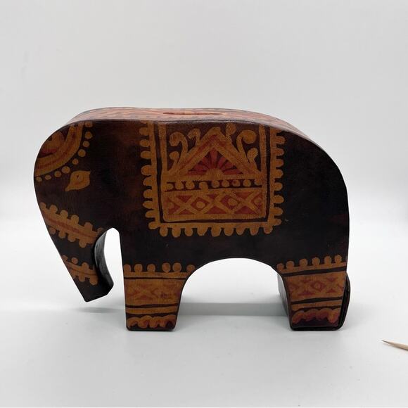 Leather Elephant Piggy Bank Tooled Coin Brown Red Boho Retro 7"x5" India Whimsy - Picture 1 of 6